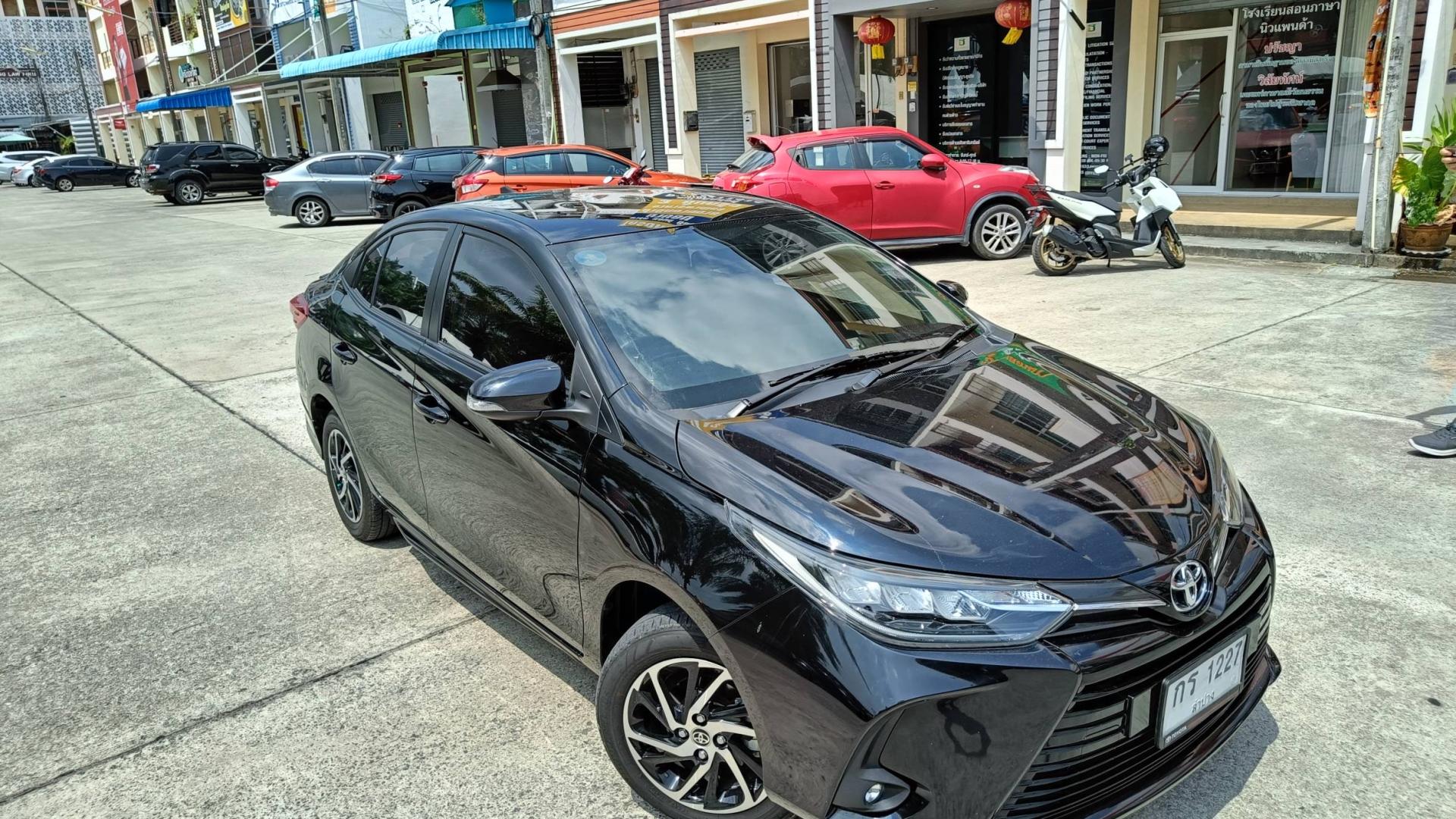 Toyota Yaris Ativ