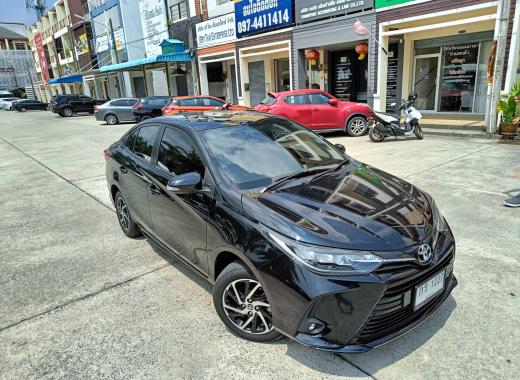 Toyota Yaris Ativ