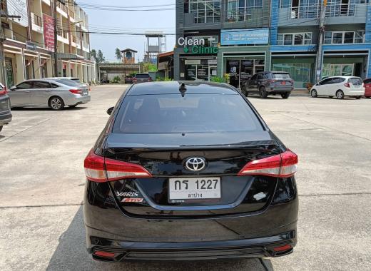 Toyota Yaris Ativ