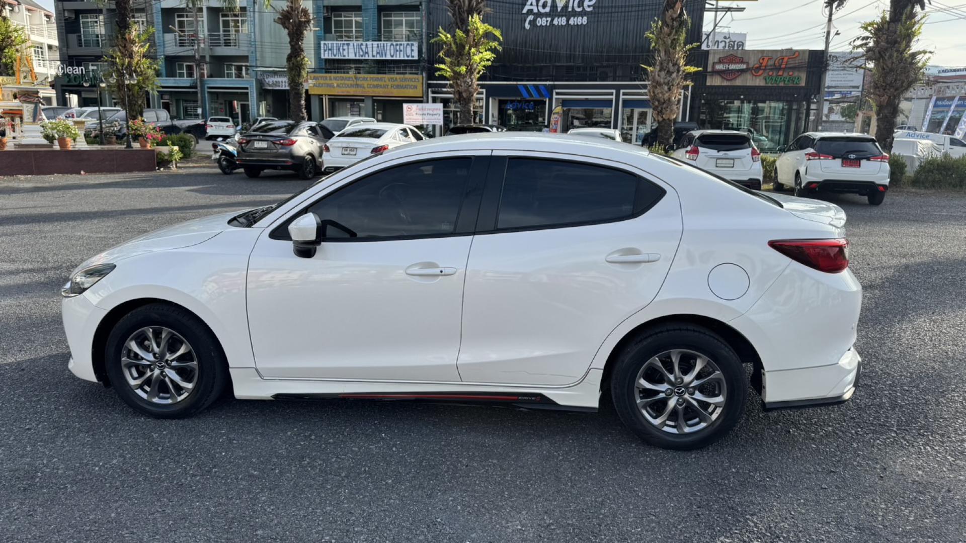 Mazda-2